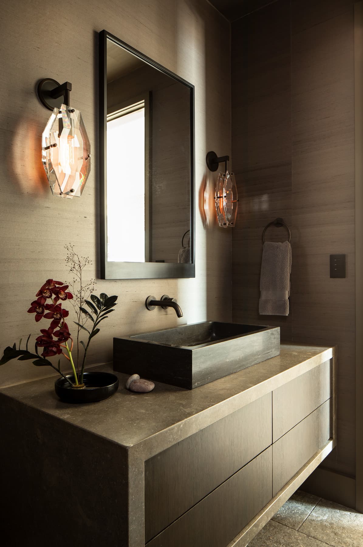 Nida Risto Interior Design in Jackson Hole designed a rustic elegance in the River Bend Project in Snake River Sporting Club in Jackson Wyoming.